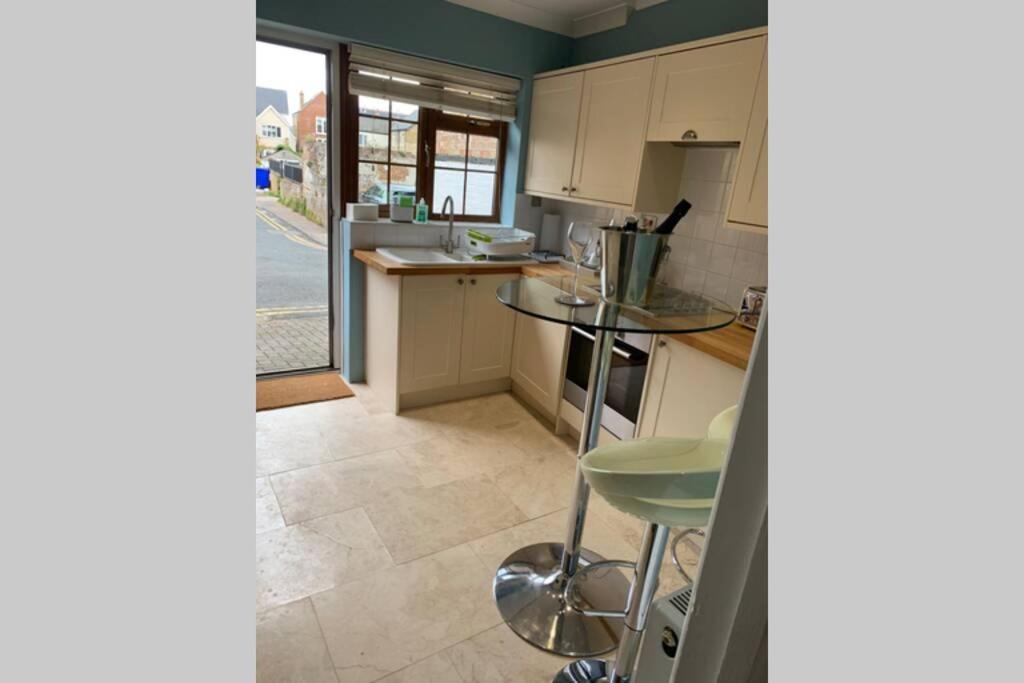 Rose Mews Central Broadstairs Villa Екстериор снимка